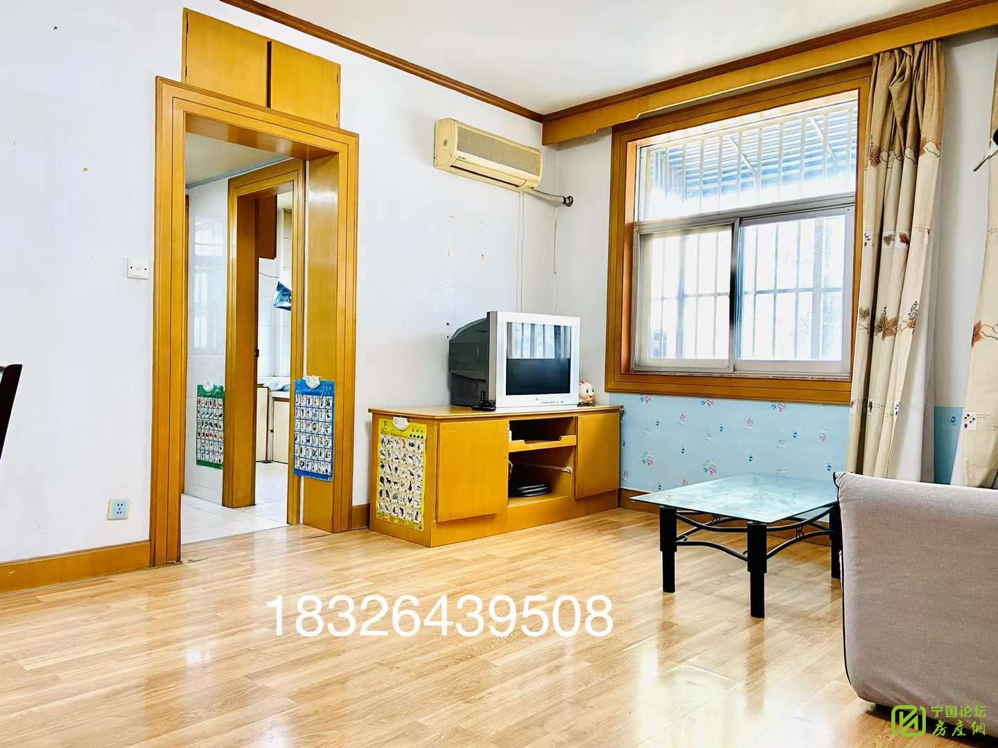 西街5楼2室1厅，家具家电齐全，做饭洗澡方便，随时看房